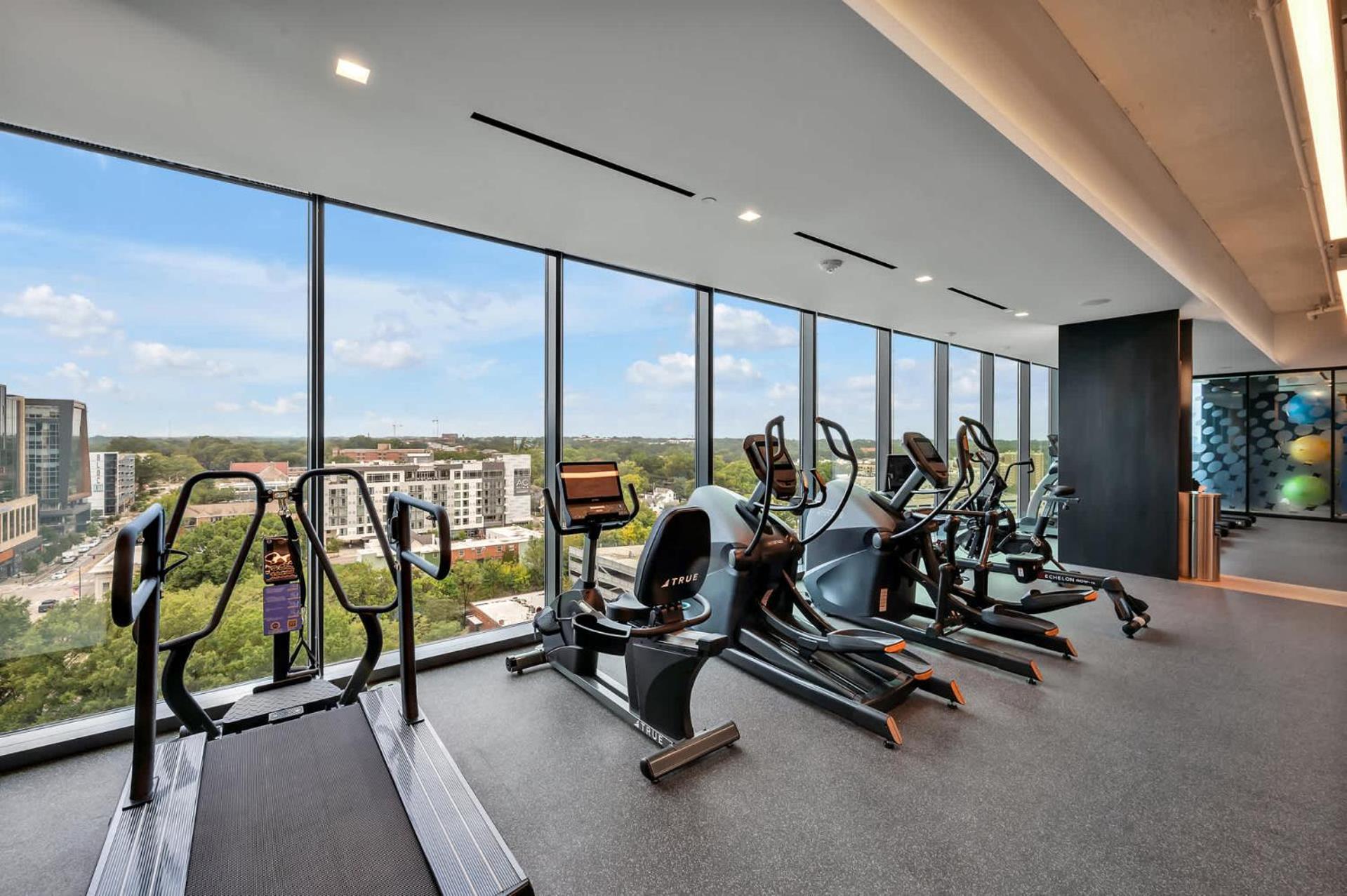 High-Rise Apt Raleigh Free Parking & Sunset View 1 Extérieur photo