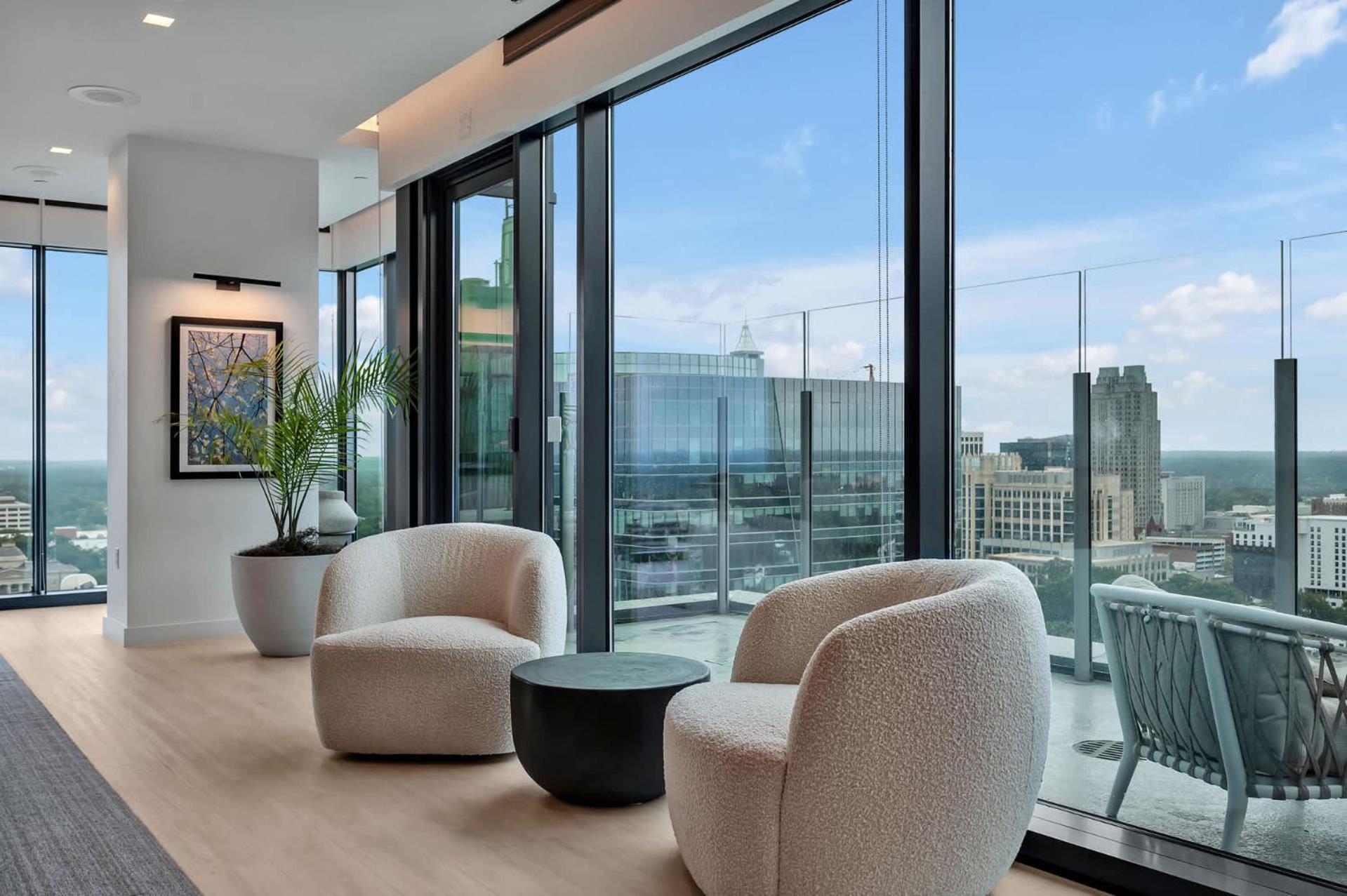 High-Rise Apt Raleigh Free Parking & Sunset View 1 Extérieur photo